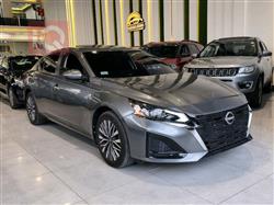 نيسان ألتيما